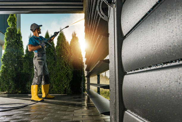 Best Building Exterior Washing  in Lindenhurst, NY